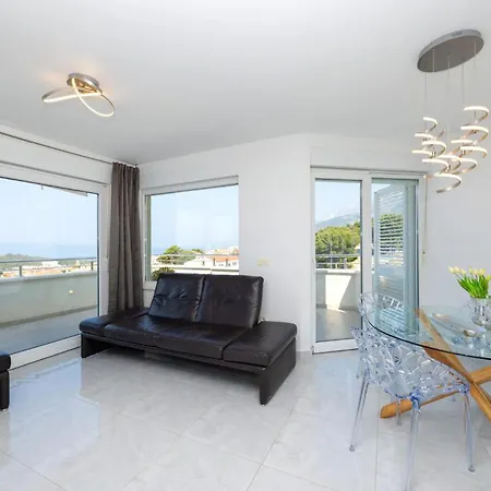 Διαμέρισμα Adriatic Pearl Μακάρσκα